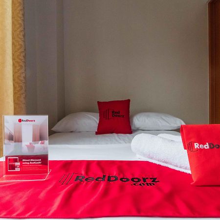 Reddoorz Near Naia Terminal 1 Hotel Paranaque City Ngoại thất bức ảnh