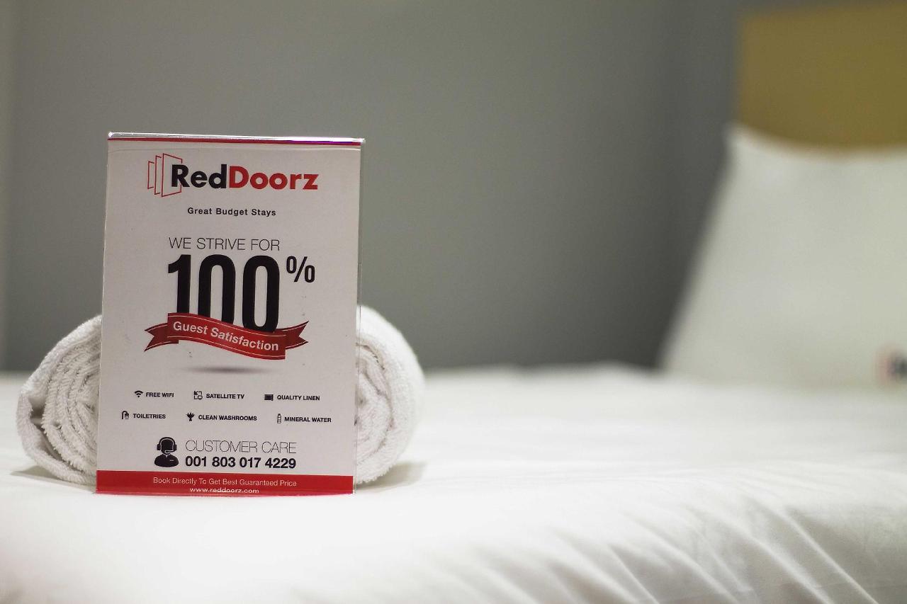 Reddoorz Near Naia Terminal 1 Hotel Paranaque City Ngoại thất bức ảnh