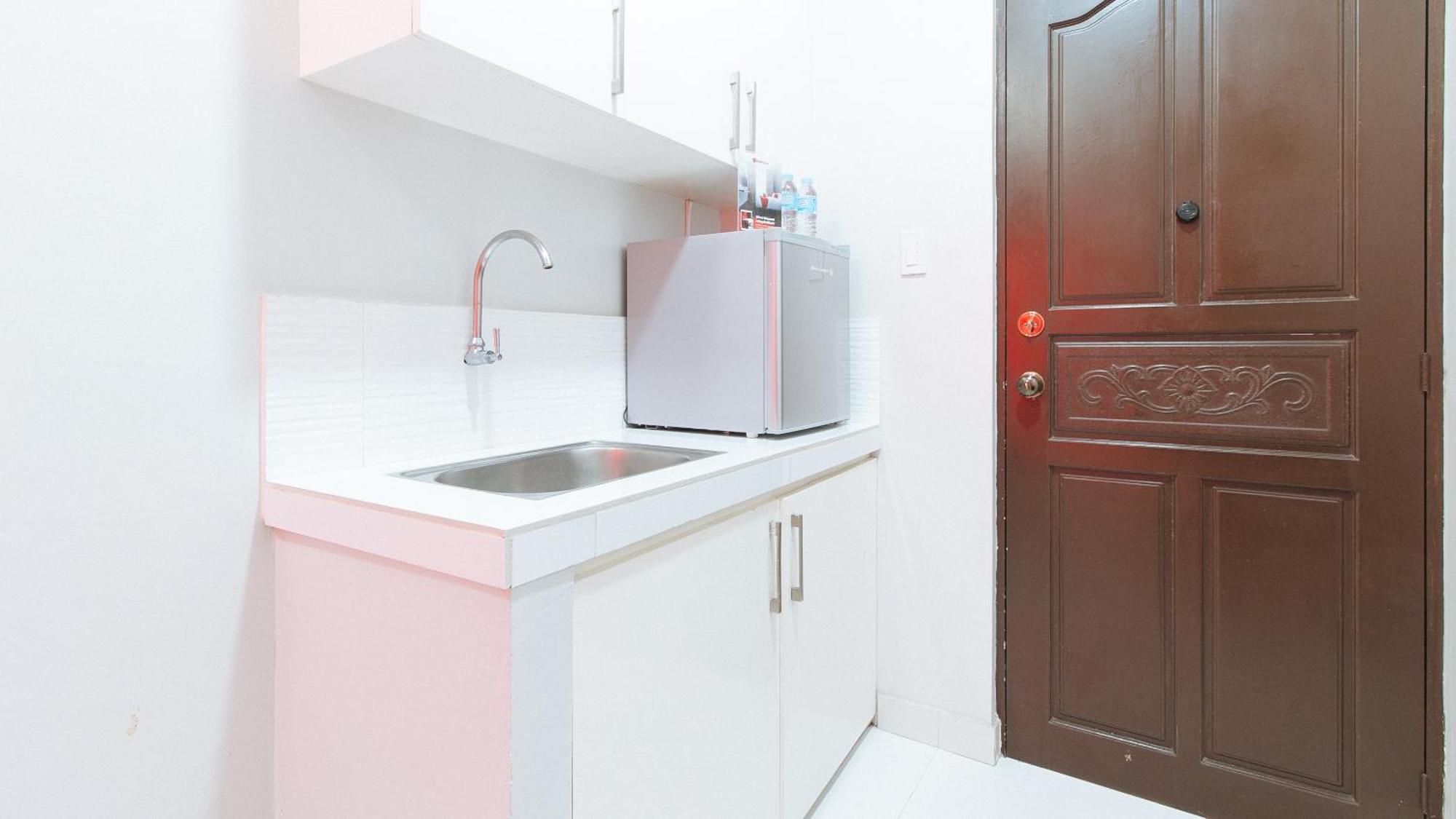 Reddoorz Near Naia Terminal 1 Hotel Paranaque City Ngoại thất bức ảnh