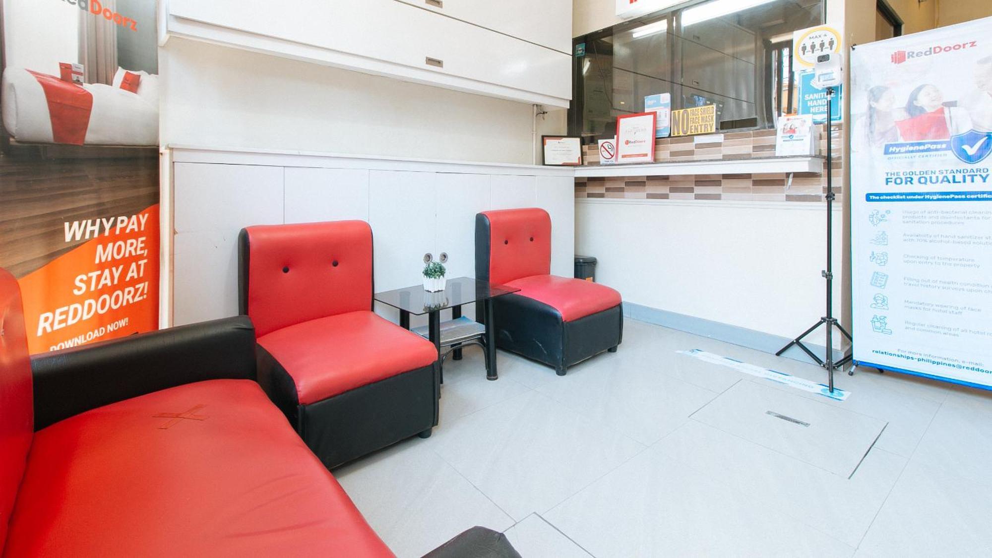 Reddoorz Near Naia Terminal 1 Hotel Paranaque City Ngoại thất bức ảnh
