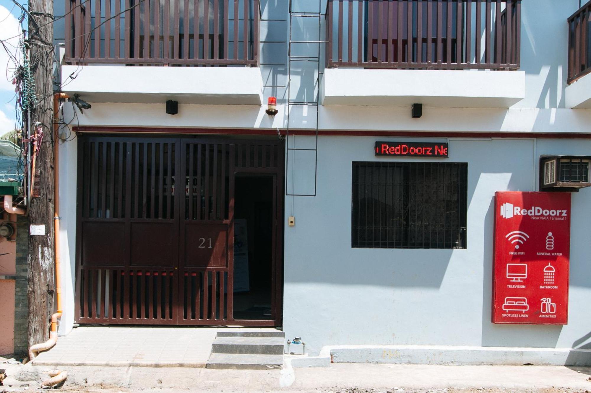 Reddoorz Near Naia Terminal 1 Hotel Paranaque City Ngoại thất bức ảnh